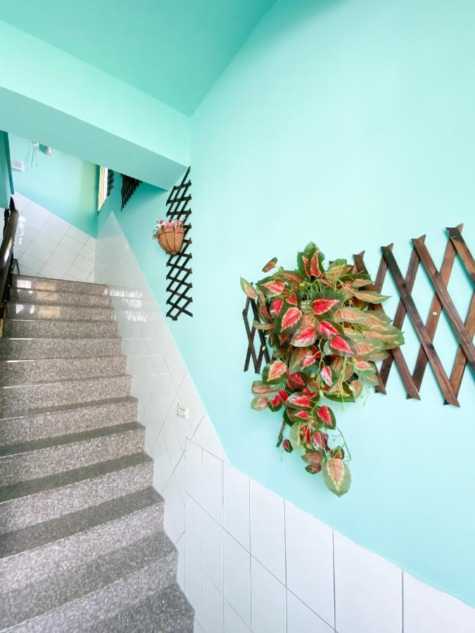 Tainan Da Ren Ju Apartment Exterior photo